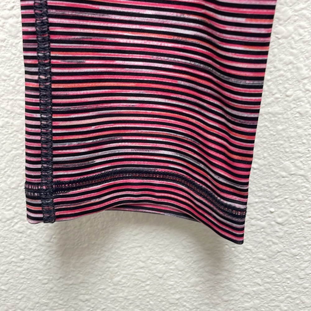 RBX Women’s Large Pink and Black Striped Capri Leggings - Picture 7 of 8